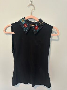 Alice + Olivia Black Sleeveless Top with Embroidered Floral Collar